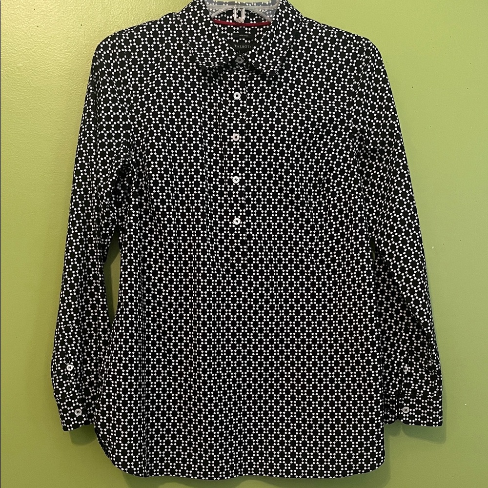 Like New Talbots Non-iron Popover Black and White Shirt